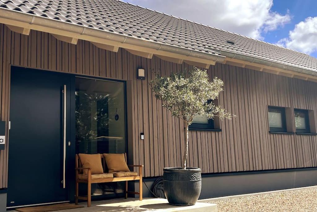 Forest Retreat- Serene 160m2 With Forest Views Apartment *